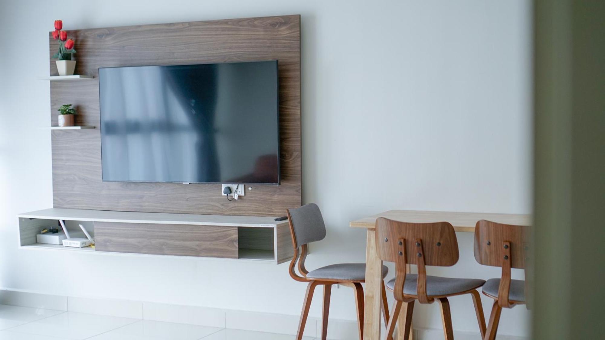 Mid Vally Southkey Jb, 2br, Wifi, 7 Mins To Ciq , 5-7pax Apartment